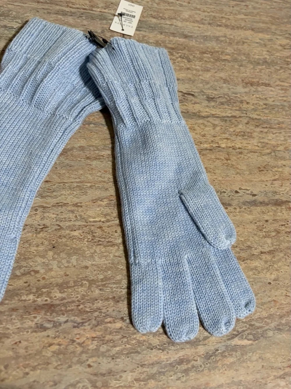 NWT Talbots Light Blue Knit Gloves - Classic Winter Accessory